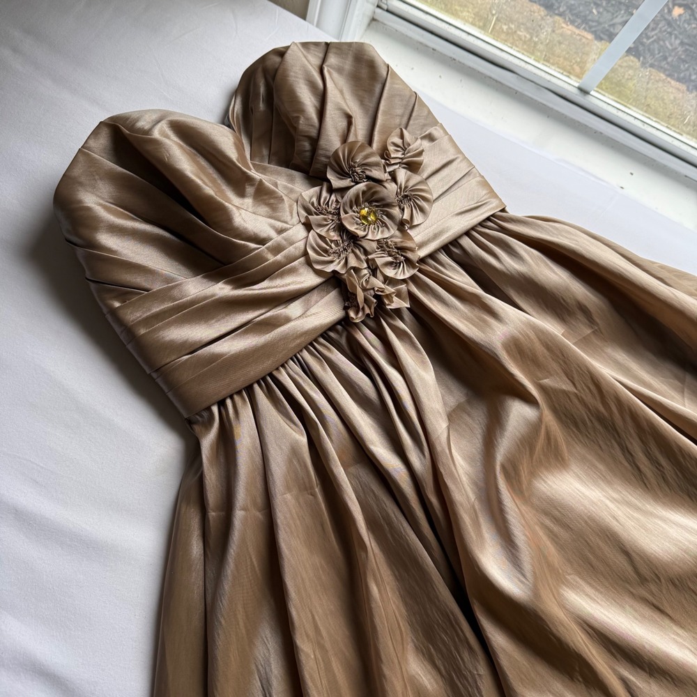 Watters & Watters Bronze Champagne Strapless Homecoming Dress Floral Sz 6 Formal